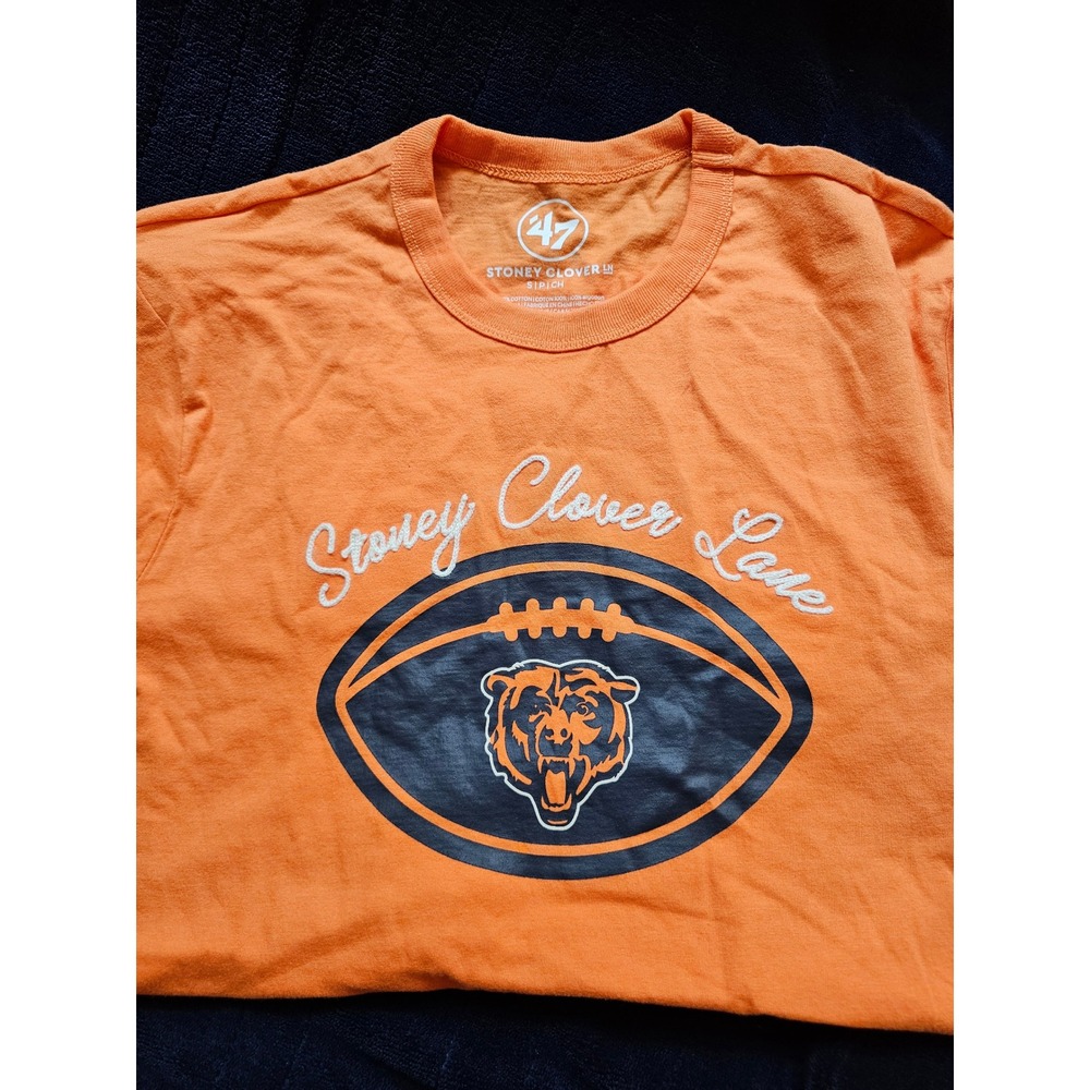 Stoney Clover Lane 47 Brand Chicago Bears Orange Graphic T-Shirt Small NFL